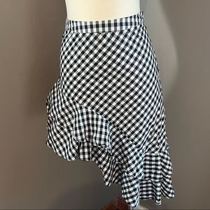 Paid Asymmetrical Skirt